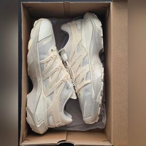 Unisex Salomon XT Pure Advanced US M10/W11, NWT, Vanilla Ice/Grey